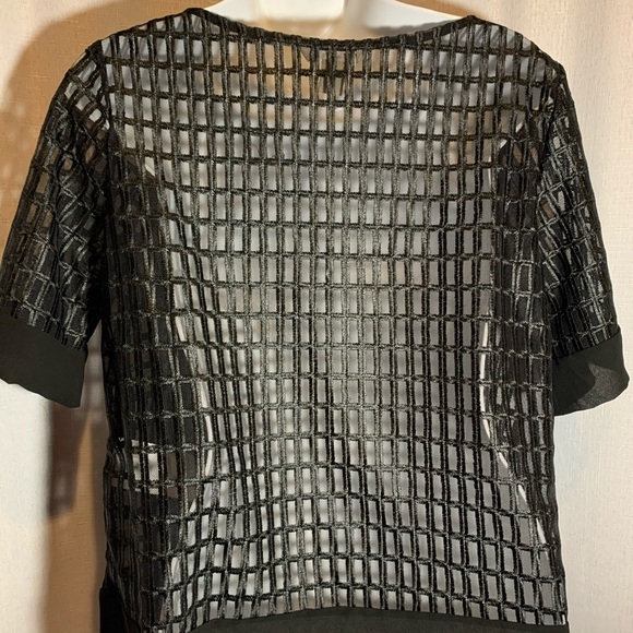 Banana republican black lase top - Picture 3 of 8